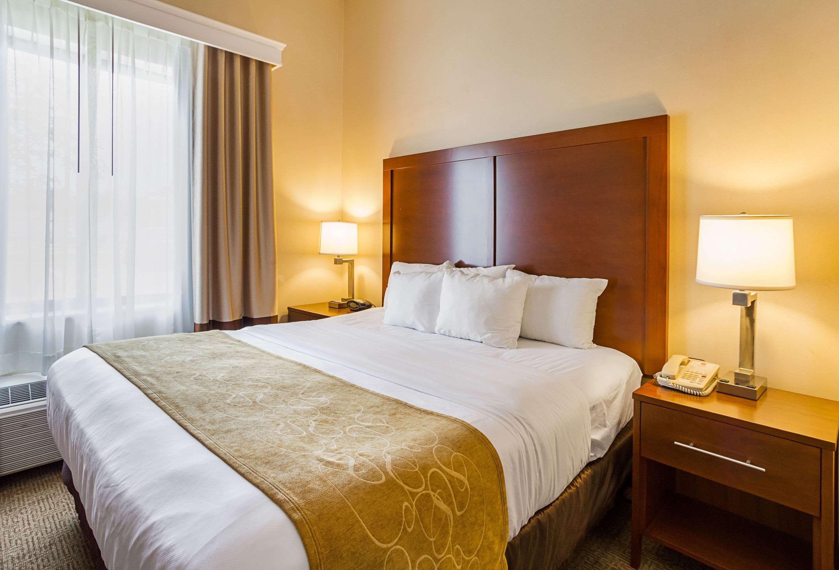 Comfort Hotel Twinsburg